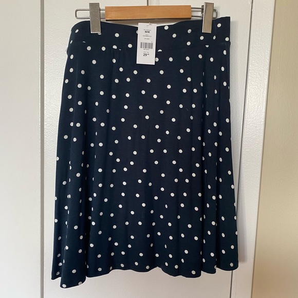Brand new Suzy Shier polka dot white & navy skirt - Picture 2 of 4